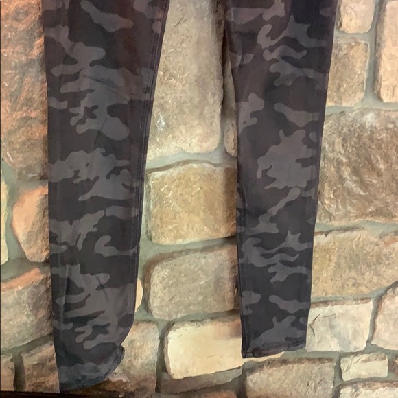 Hudson camo skinny jeans - Picture 4 of 8
